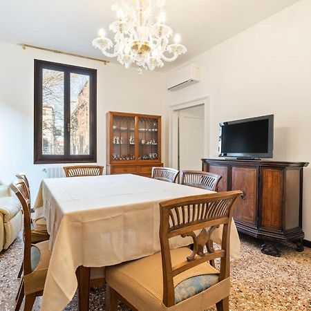 Del Remer Apartment - 5Mins From San Marco Sq Venedig Exteriör bild