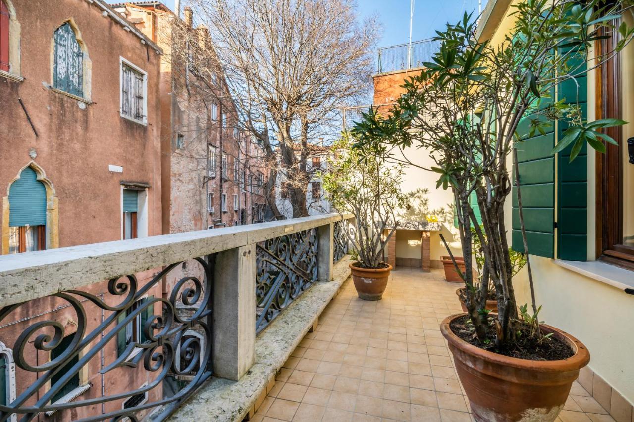 Del Remer Apartment - 5Mins From San Marco Sq Venedig Exteriör bild