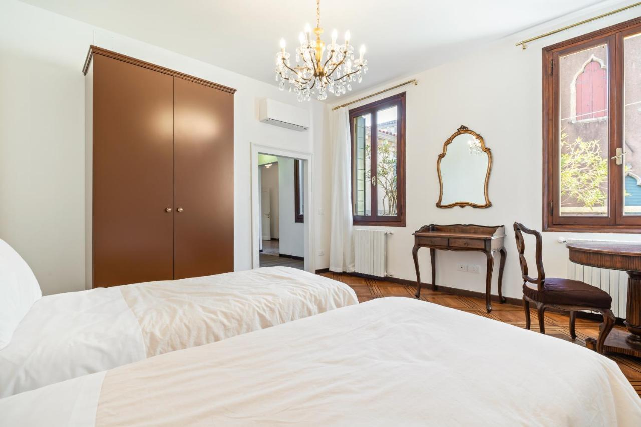 Del Remer Apartment - 5Mins From San Marco Sq Venedig Exteriör bild